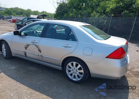 2006 Honda Accord 3.0 Ex z USA, uszkodzony, nr VIN 1HGCM66596A028861